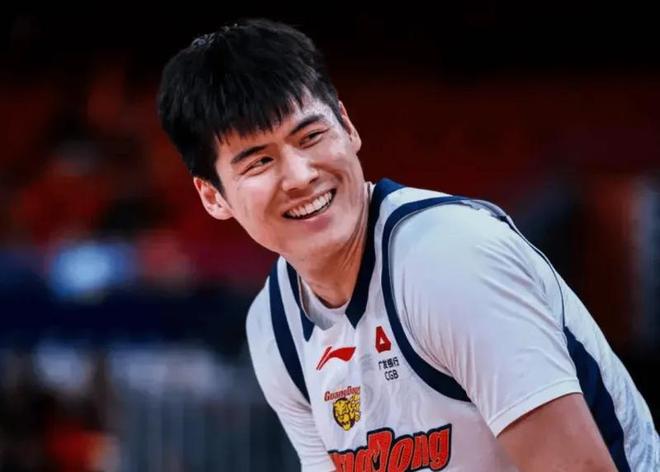 广东93-51四川3喜1忧！陈家政展能力，2将太重要，麦考尔毒瘤！