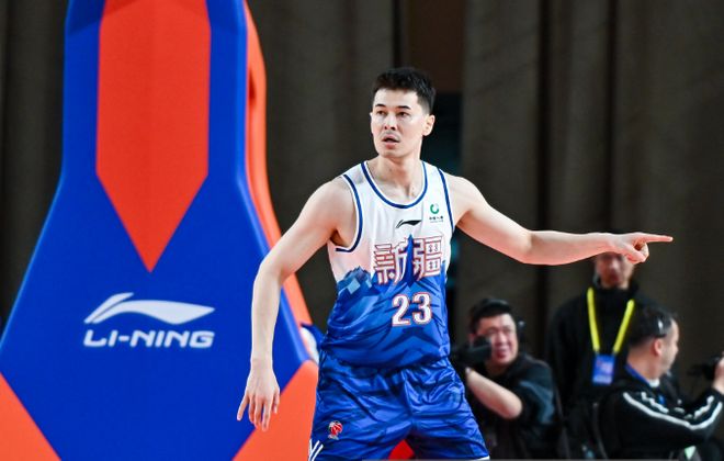 郭昊文伤停新疆力克同曦终结4连败 阿不都16+8+6赵柏清18+11