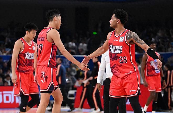 广东不要的球员，轰20+9打爆辽宁内线，杜锋没人用到哪买后悔药？