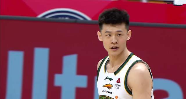 辽宁男篮两连败，莫兰德全场被徐昕压制 赵继伟7中1 进季后赛难了