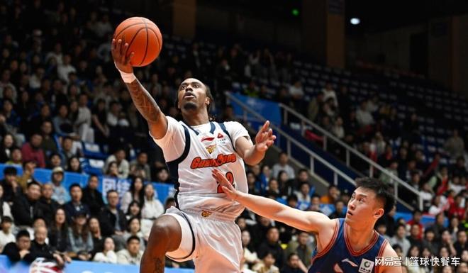CBA积分榜最新排名出炉！广东逆袭杀回前三：辽篮苦主32连败垫底