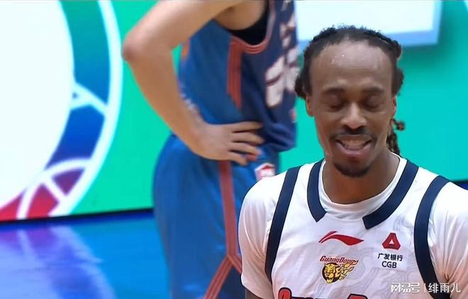 就是不用黄明依？广东队轻取四川男篮，张皓嘉接近打满全场！