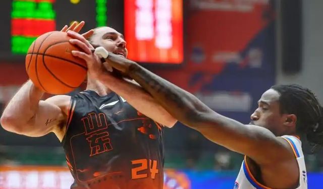 山东男篮胜天津凸显两点：临时工成绝对主力林庭谦打爆邱彪后卫线