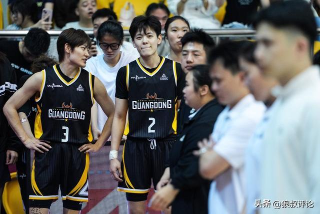 WCBA惊人冷门！卫冕冠军广东女篮0-2遭江苏横扫出局 杨舒予15中4