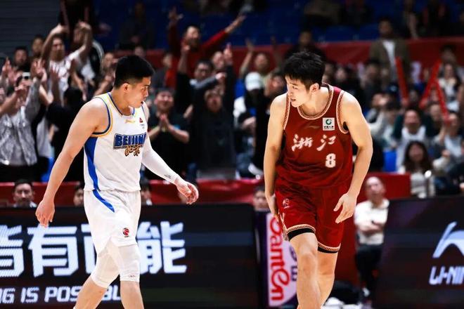 CBA焦点战，北京66-81浙江，赛后带来三个坏消息，毫无夺冠气质，许利民指导真不适合北京
