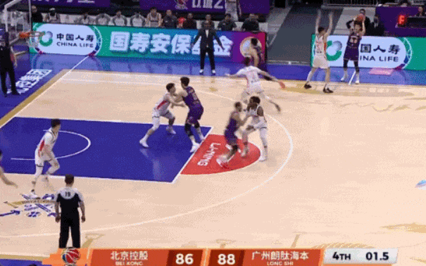 绝了！CBA回避条款！禁止陈国豪大战北控队