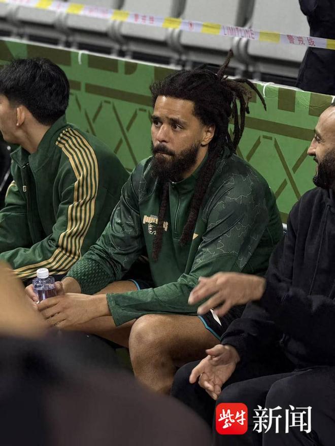 格莱美说唱巨星空降CBA，南京同曦“赢麻了”