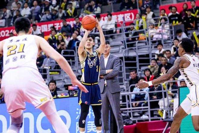 4月4日前瞻 I 赛季首次交锋！华南虎主场战广厦