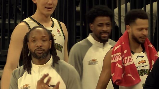 计划有变！布罗金顿主动离队，小龙没走成，勒迪最快对阵四川首秀