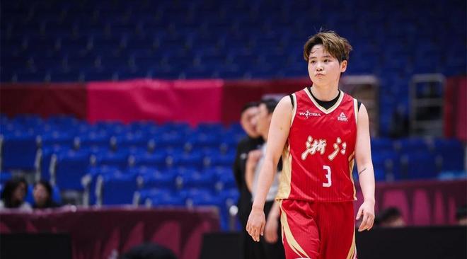 轰34分+8记三分！中国女篮27岁三分王崛起：宫鲁鸣带她当奇兵？