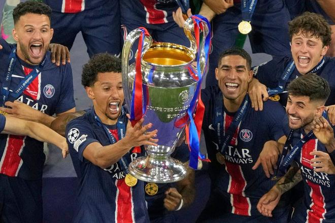 利物浦12个月前被PSG淘汰，如今全队"摆烂"等死