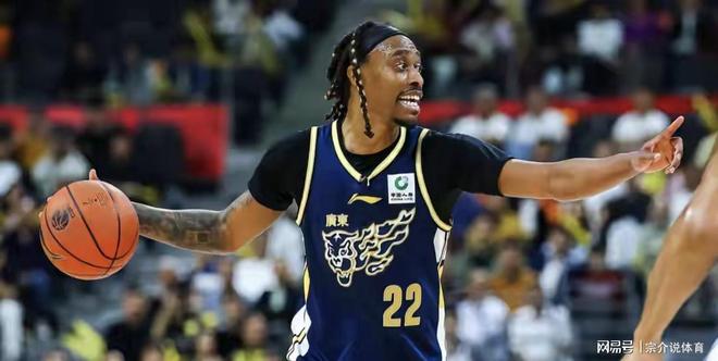 必须淘汰，广东队第一混子球员太离谱，最差却受杜锋器重