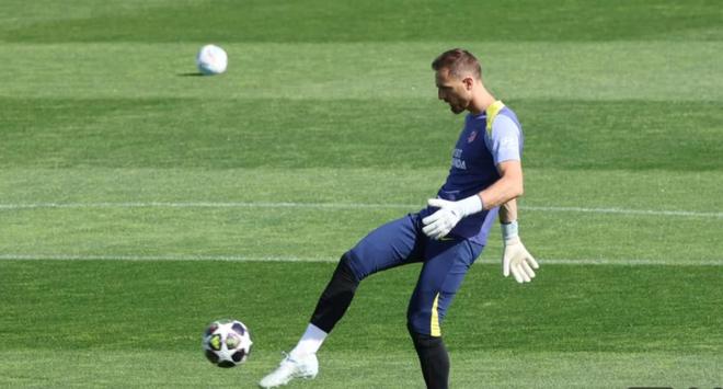 阿斯：马竞欧冠首发门将还需确定，奥布拉克复出&穆索状态好