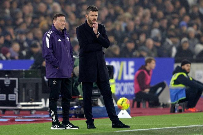 曼联助教放话：欧冠资格只是及格线，7分优势不够看