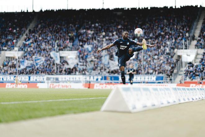 利物浦盯上87万欧"平替"：欧冠悬了，亿元猎物直接砍半