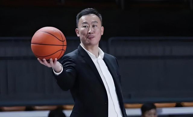 输球罪人！​全场仅2分 CBA又一不合格顶薪先生？​