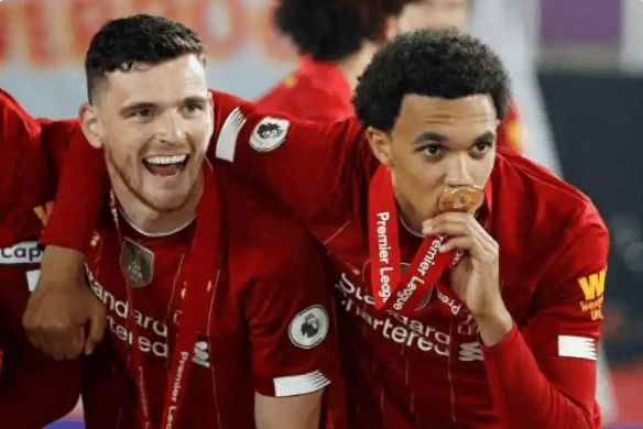 罗伯逊官宣离队！红军双翼折尽，复兴时代彻底落幕