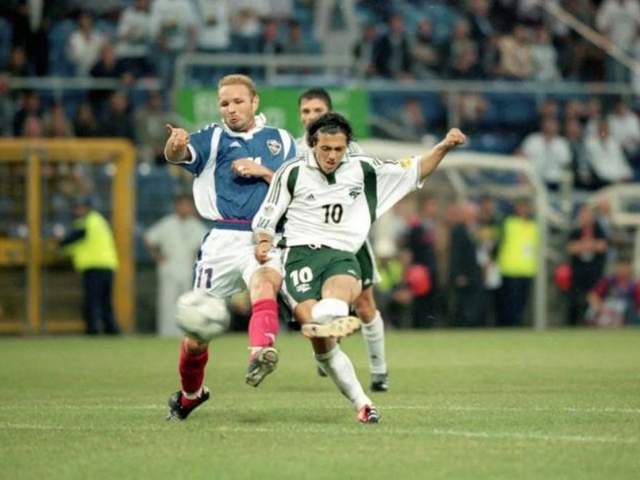 穆里尼奥眼中的艺术家,踢前腰也能拿欧冠铜靴,却屡次遭东家驱逐