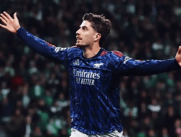 英超欧战大爆发！3队基本锁定四强，唯独利物浦濒临出局