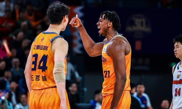 CBA大局已定！争冠大热浮现，11队锁定季后赛，6队抢最后1个席位