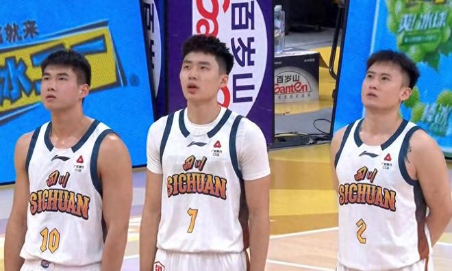 CBA常规赛冠军诞生！深圳送四川38连败 辽宁掀翻山东 附最新排名