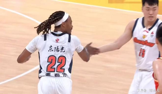 朱芳雨赌对了！广东最强双能卫打出身价，保送杜锋双杀卫冕冠军！