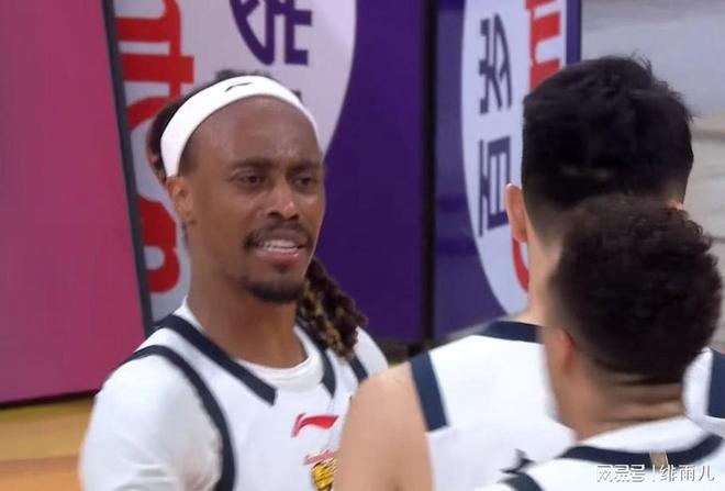 恭喜广东队！CBA暴力锋卫打成大腿，杜锋这次捡到宝了！
