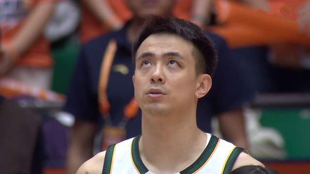 5分险胜,辽宁男篮送山东连败 赵继伟13+6大帽外援 高诗岩高开低走