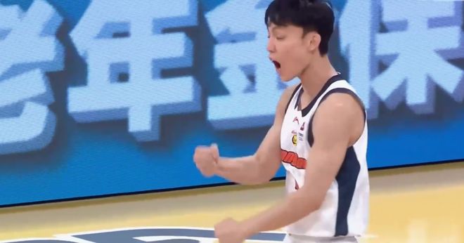 破案！阵容越破广东战绩却越好原因找到，和队里1人不在关系很大