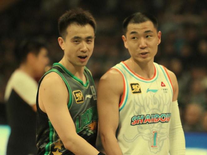 赵继伟轰10+5！李虎翼8+1，莱迪3+2，高诗岩8+5，辽篮领先山东6分