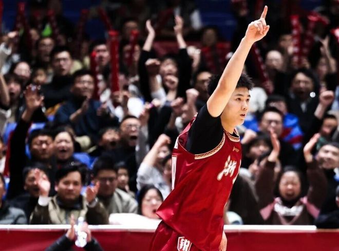 大冷！浙江丢绝杀遭福建逆转终结7连胜 李悦州23分吃T生涯新高