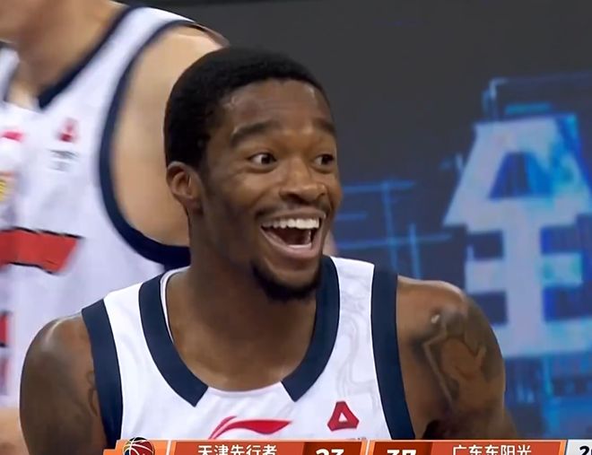 理性讨论！如广东新大外到位，四大外援谁将被裁？