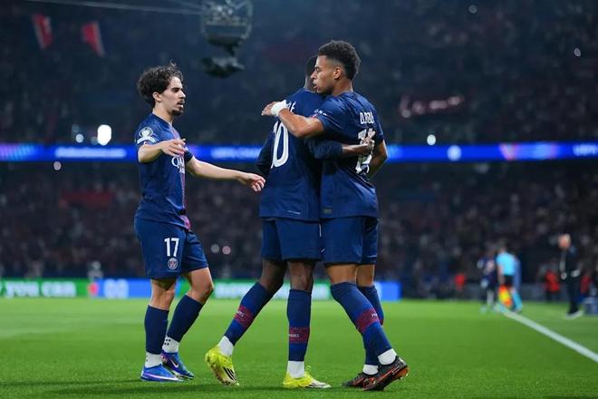 欧冠生死战：巴黎17球狂潮能否攻陷安菲尔德？