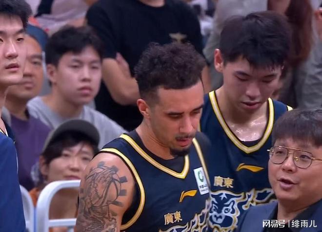 裁掉奎因还是萨姆纳？广东队签下拉科塞维奇，力保杜锋躺进总决赛