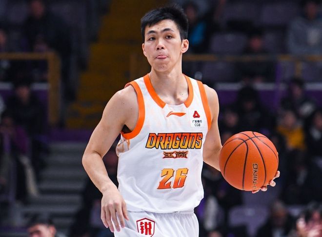 江苏男篮官宣：庞峥麟小腿肌肉拉伤+亨特踝关节挫伤 无缘战山西