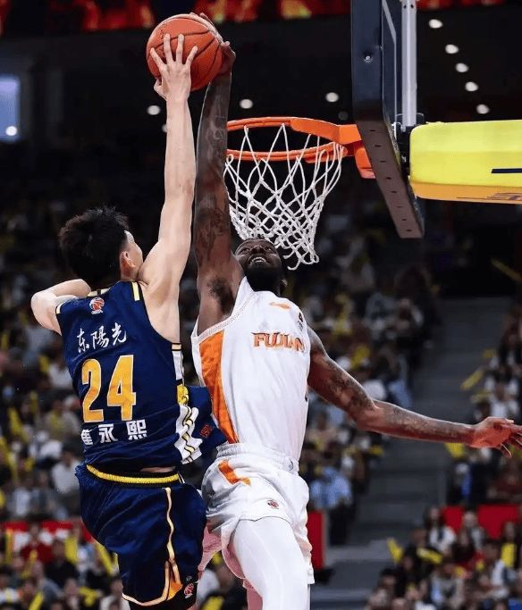 广东19分领先遭福建逆转！京粤争四变天北控“守门员”魔咒再临？