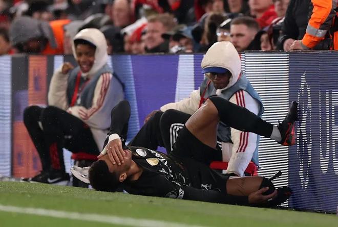 恩里克轻描淡写背后：欧冠伤病管理的博弈逻辑