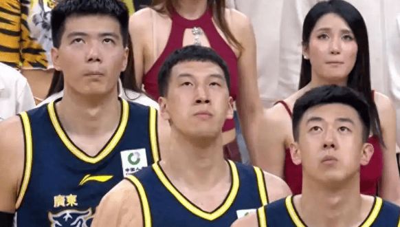 广东崩盘惨遭福建逆转！辽宁爆冷输球，CBA季后赛席位一夜大乱！