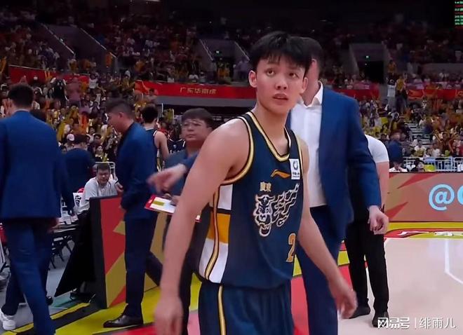 逼广东队打京沪！CBA最大黑马锁定积分榜第3，杜锋面临一轮游？