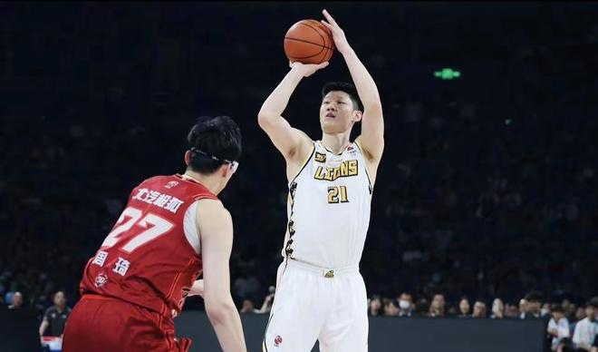 郭昊文23分 南京天之蓝队主场82比91不敌广夏 胡金秋26分