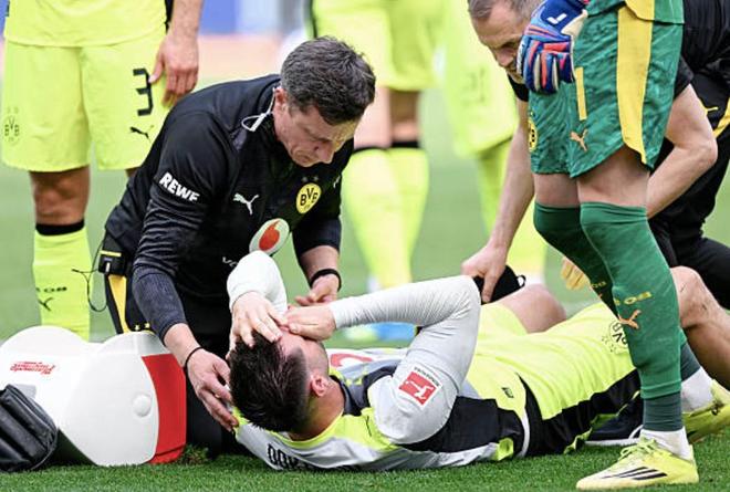 里肯：说点球判罚成立其实很勉强；我们对聚勒的情况感到担忧