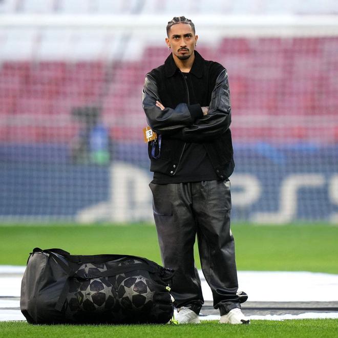 拉菲尼亚骂裁判，欧足联要禁赛三场？