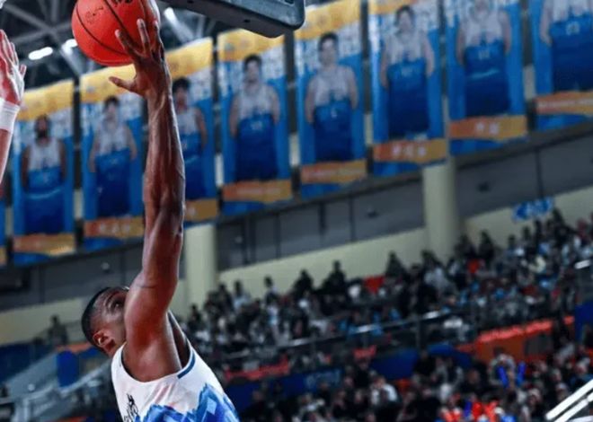 新疆打出最理想形态！大小外齐爆，齐麟+2小将拾巅峰，看着就爽！