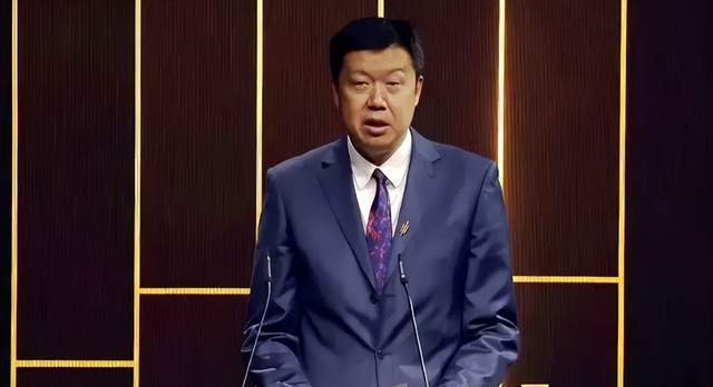 恭喜！男篮名宿入选FIBA名人堂，历史第5人，公开发声，说得真好