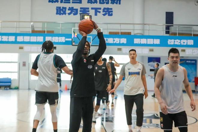 新援首次合练 收官战全力争胜！
