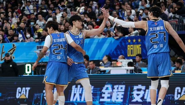 CBA最新消息！曾凡博正式复出，广东宏远官宣新外援