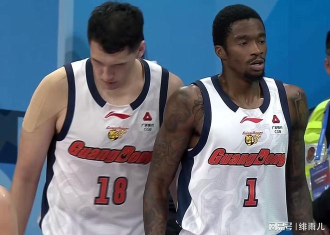 确认不打了！广东最强小外援正式赛季报销，杜锋痛失争冠底牌！