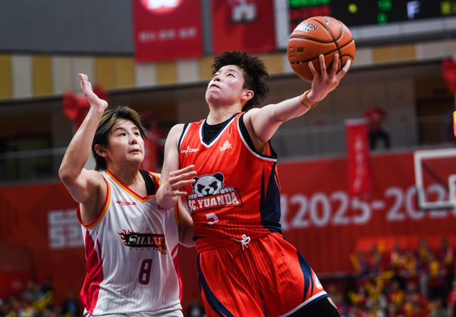 WCBA总决赛：山西女篮险胜四川追到2-2 奥贡鲍尔被驱逐布朗34分