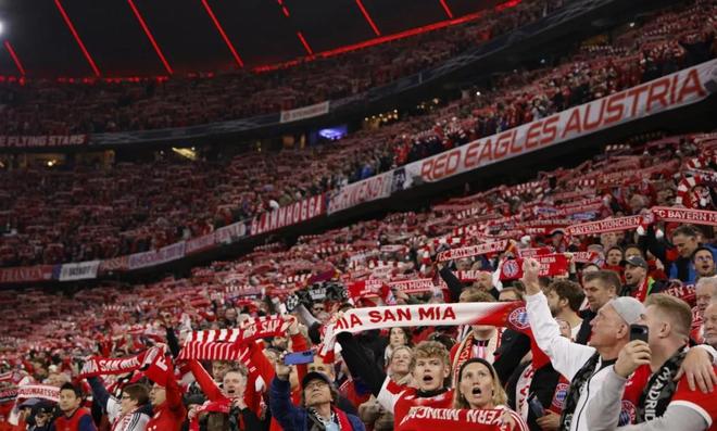 官方：拜仁因对皇马比赛球迷冲场被罚6万欧；但不会被罚空场