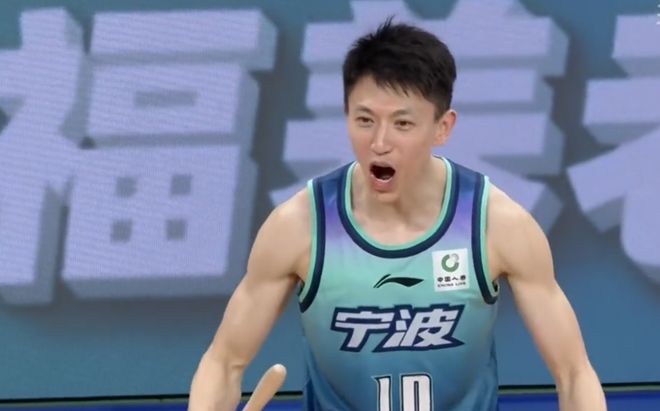 北控出局赛后，京媒罕见点名批评1人，京迷喊话：集体给张帆道歉